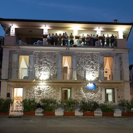 Casa Del Sole Acomodação com café da manhã Nicotera Exterior foto
